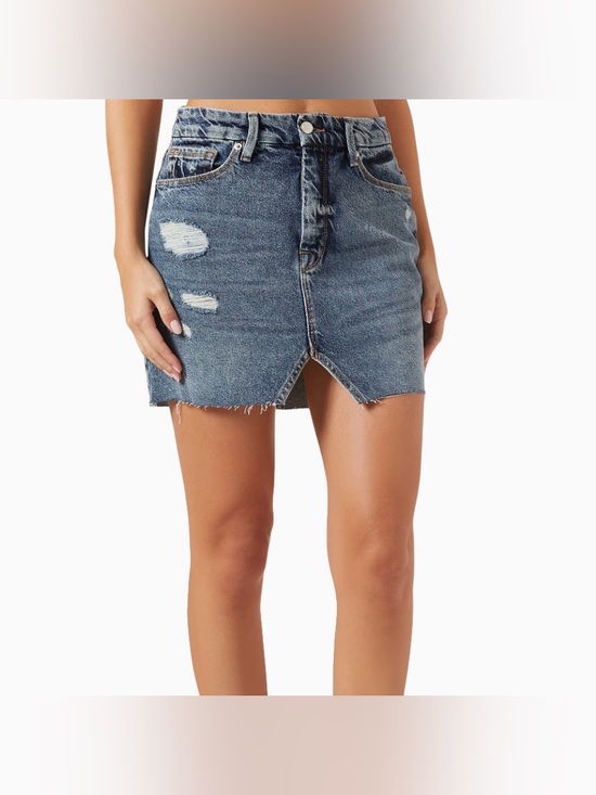 Good American Dresses & Skirts - Good American Cut Out Mini Skirt Size 15